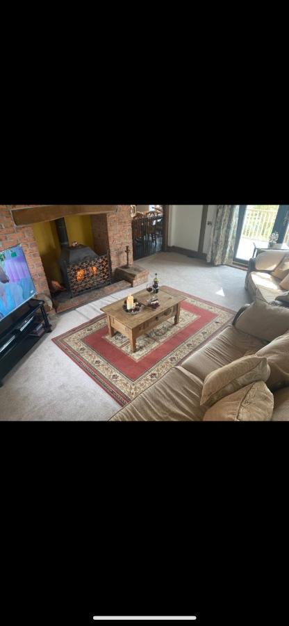 Villa Beautiful Secluded Farmhouse With Hot Tub à Barmouth Extérieur photo