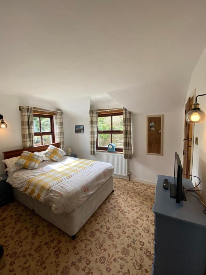 Villa Beautiful Secluded Farmhouse With Hot Tub à Barmouth Extérieur photo