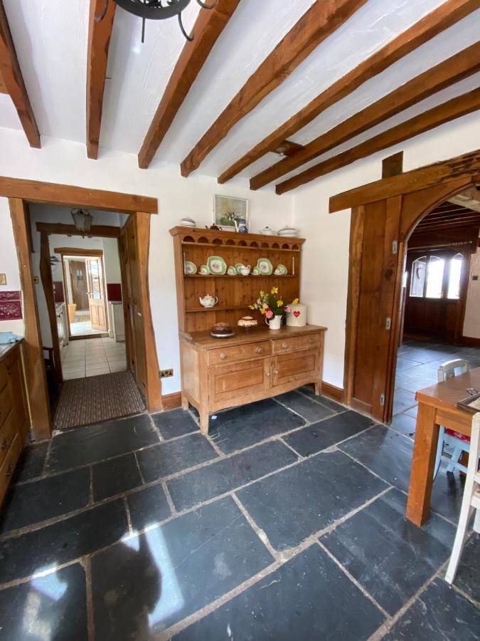 Villa Beautiful Secluded Farmhouse With Hot Tub à Barmouth Extérieur photo