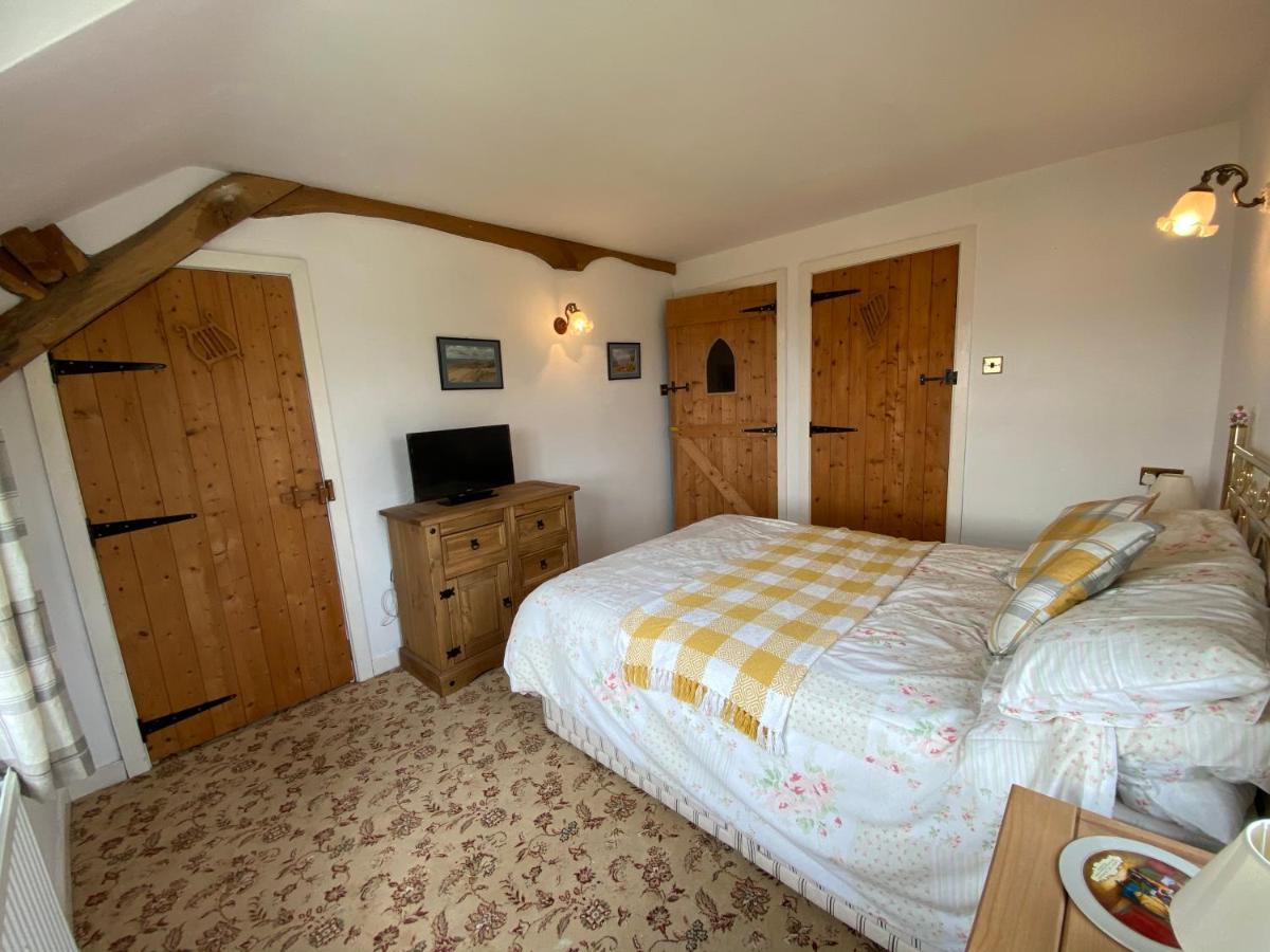 Villa Beautiful Secluded Farmhouse With Hot Tub à Barmouth Extérieur photo