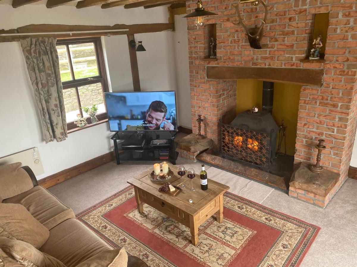 Villa Beautiful Secluded Farmhouse With Hot Tub à Barmouth Extérieur photo