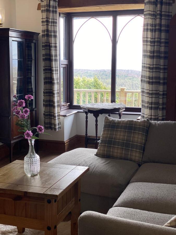 Villa Beautiful Secluded Farmhouse With Hot Tub à Barmouth Extérieur photo