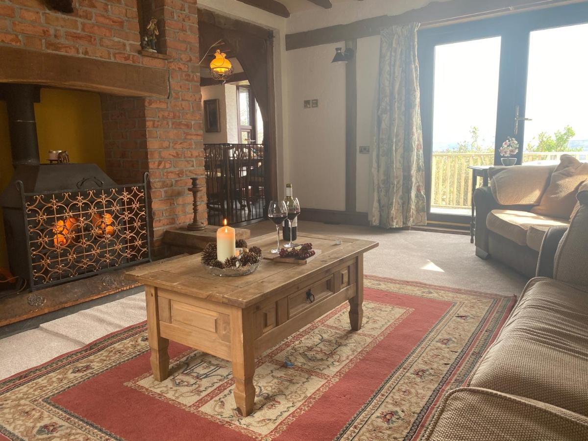 Villa Beautiful Secluded Farmhouse With Hot Tub à Barmouth Extérieur photo