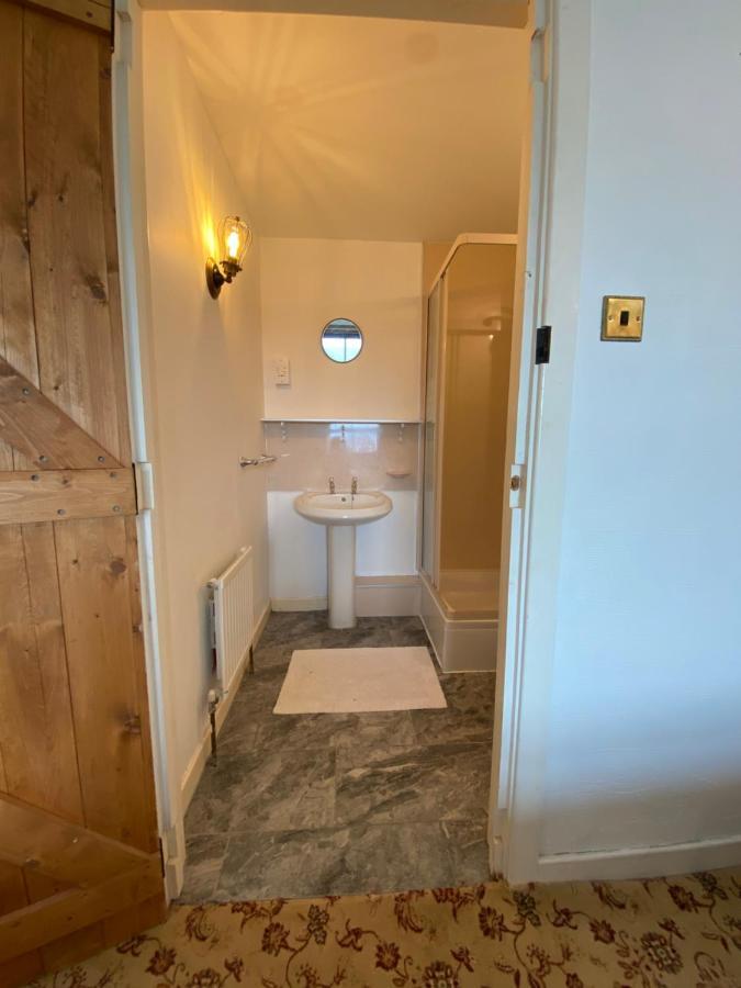 Villa Beautiful Secluded Farmhouse With Hot Tub à Barmouth Extérieur photo